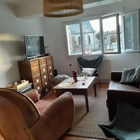 Charmant Logement Avec Parking Gratuit Sur Place Eclaron Exterior photo